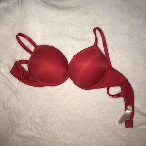 32 a bombshell bra worn once
